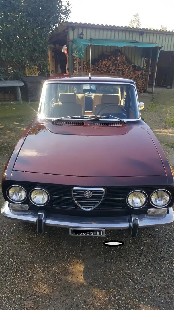 Alfa Romeo 2000 Marrone - 1