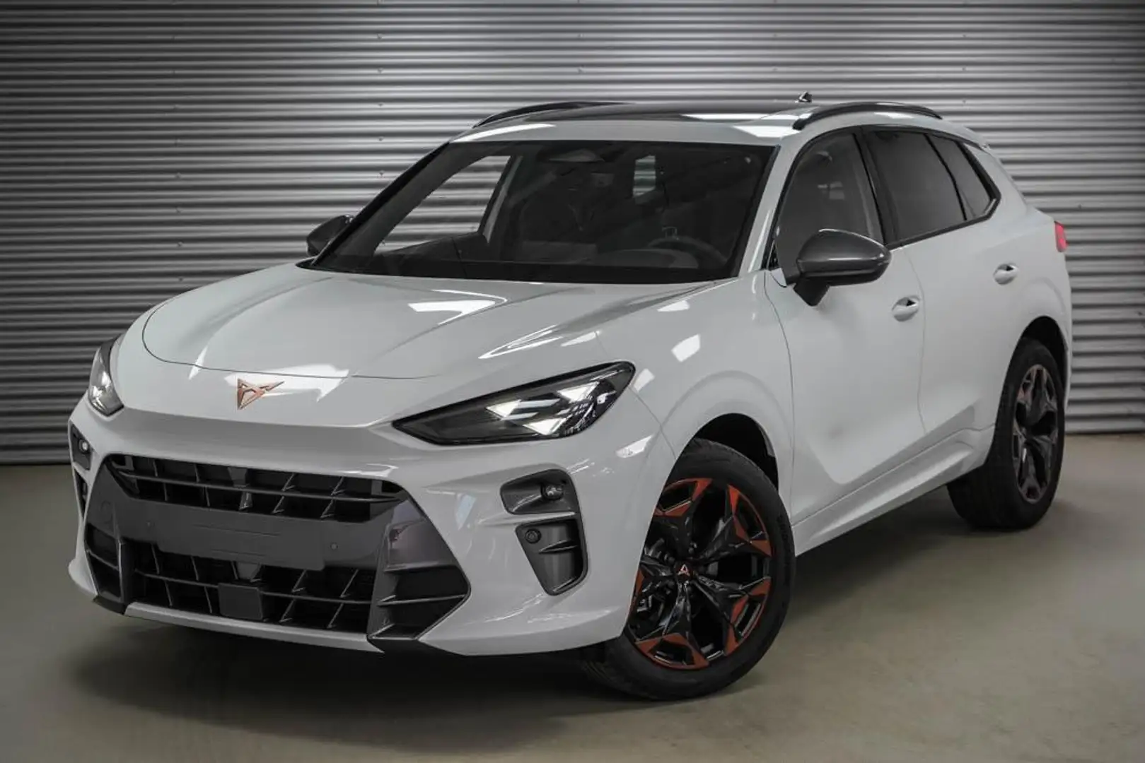 CUPRA Terramar 1,5 eTSI DSG - LAGER 110 kW (150 PS), Automatik Weiß - 1