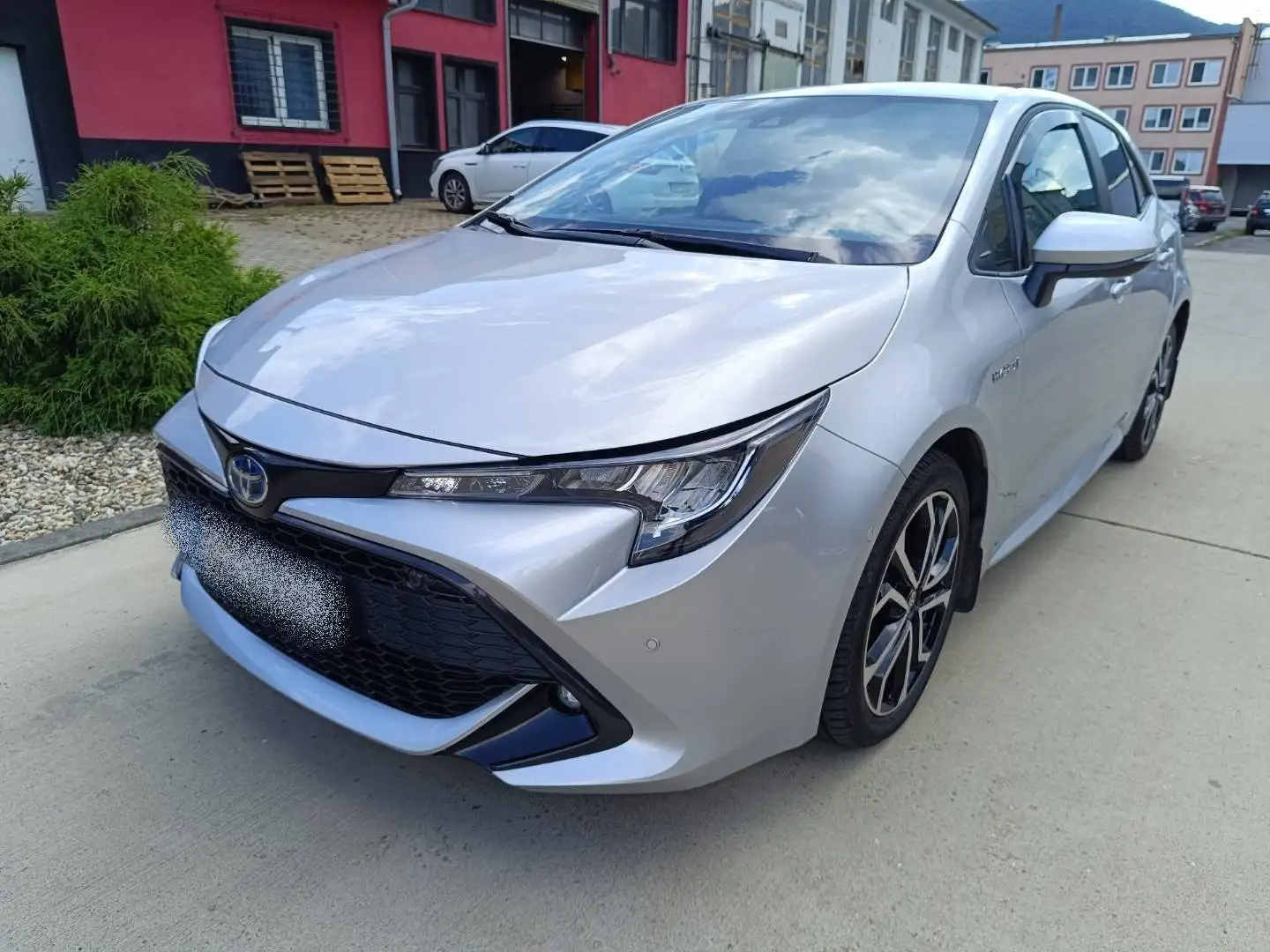 Toyota Corolla Corolla 1.8 Hybrid Comfort Silber - 2