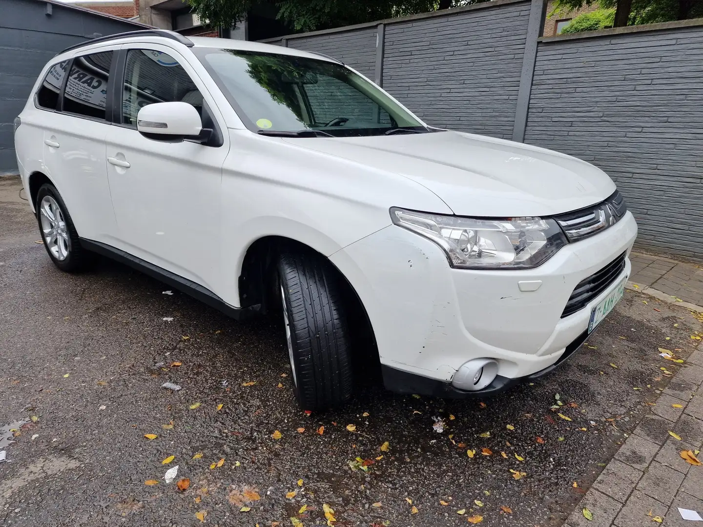 Mitsubishi Outlander Outlander 2.2 DI-D Intense Go DPF Wit - 1