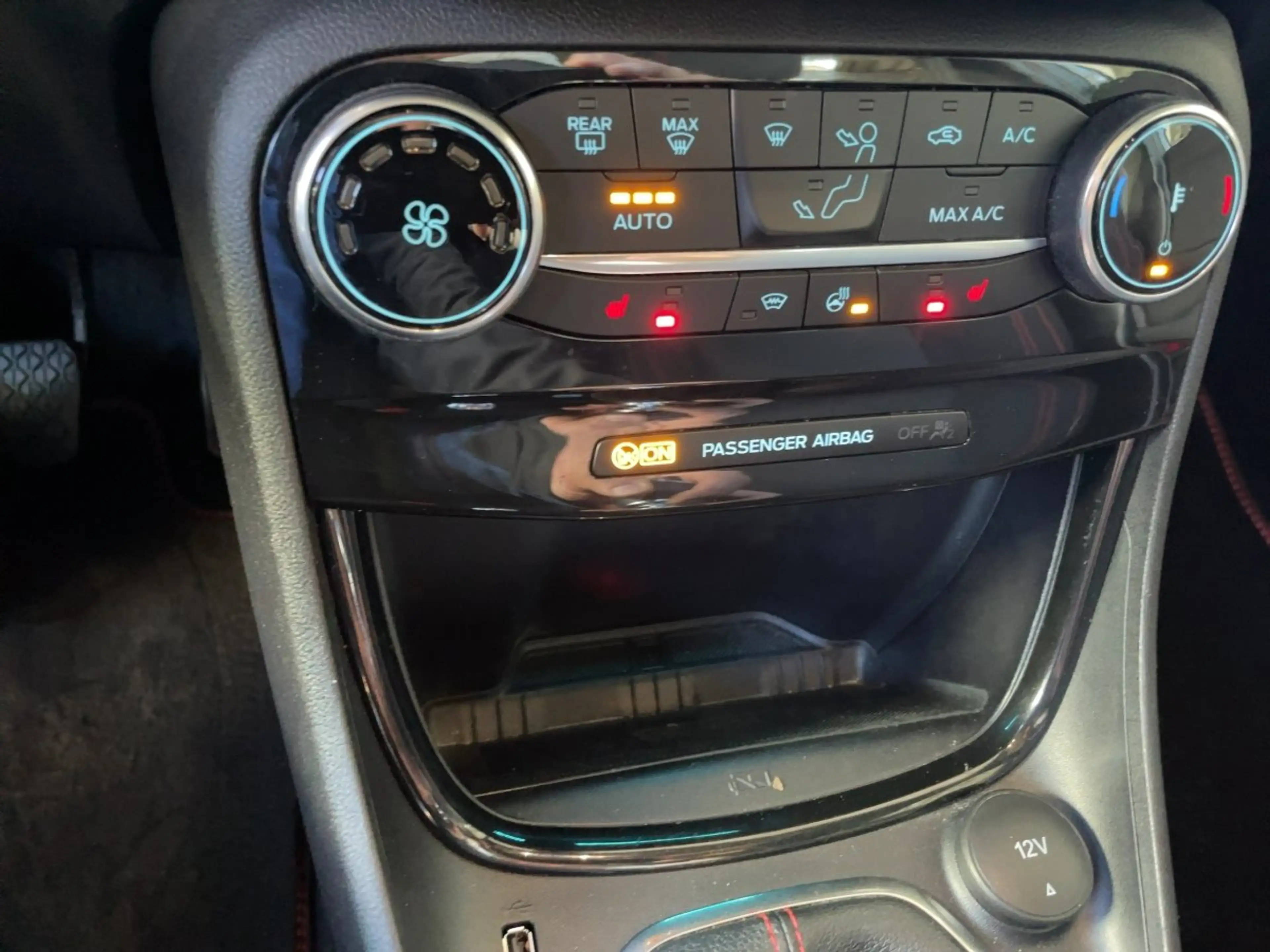 Ford Puma 1.0 EcoBoost ST-Linie ST-Line ACC+LED+Navi — photo 21