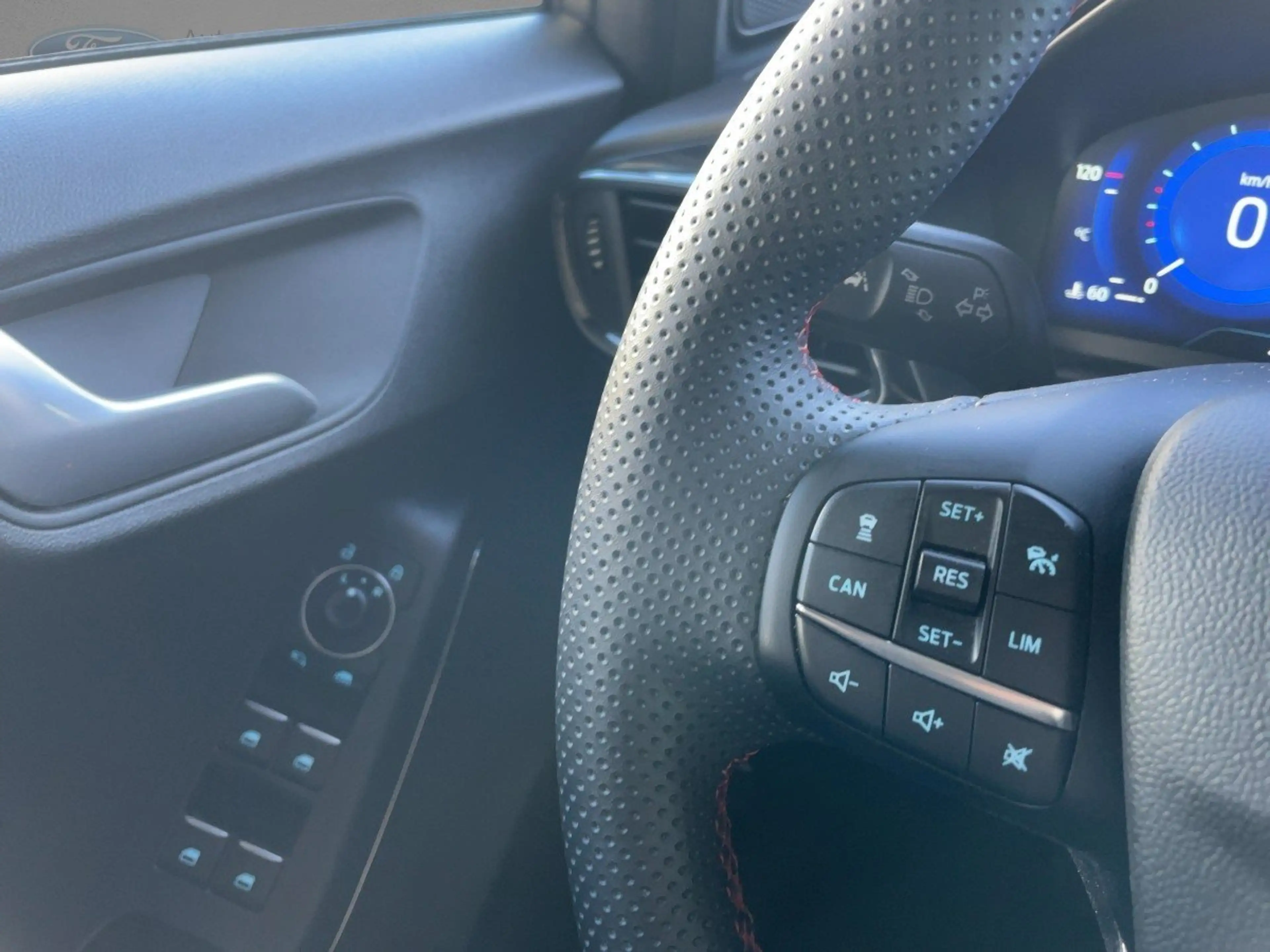 Ford Puma 1.0 EcoBoost ST-Linie ST-Line ACC+LED+Navi — photo 17