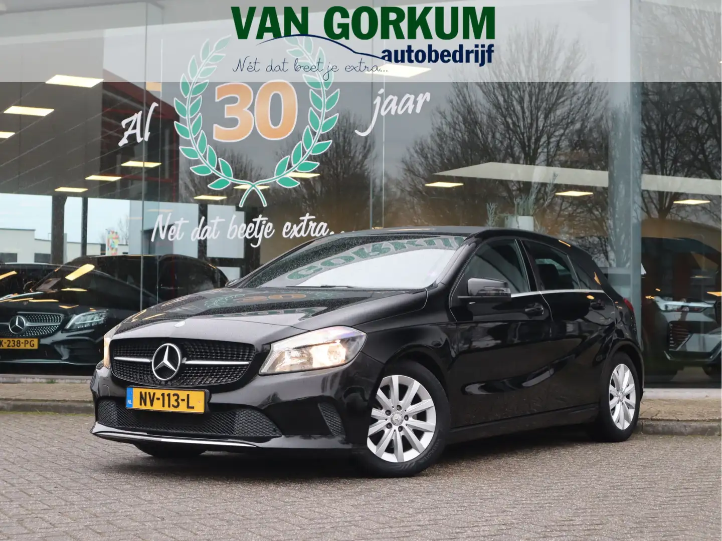 Mercedes-Benz A 180 Business Solution / NL Auto Zwart - 1