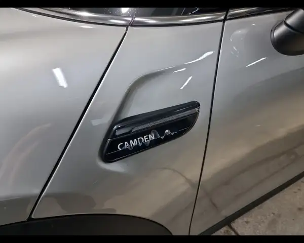 MINI Hatch view 22