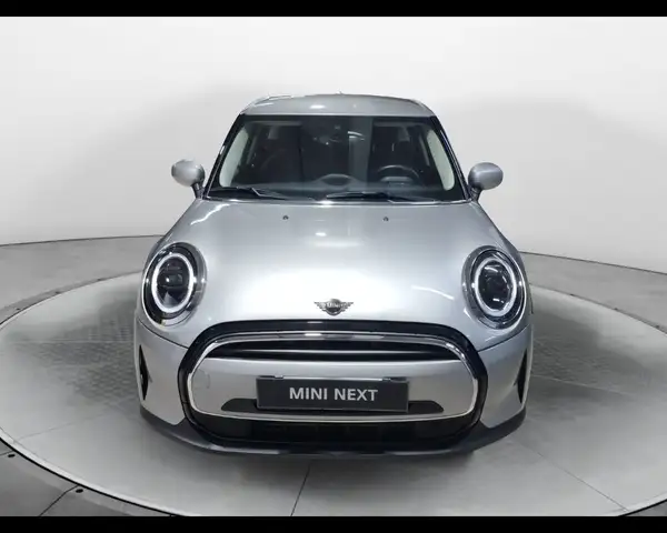 MINI Hatch view 3