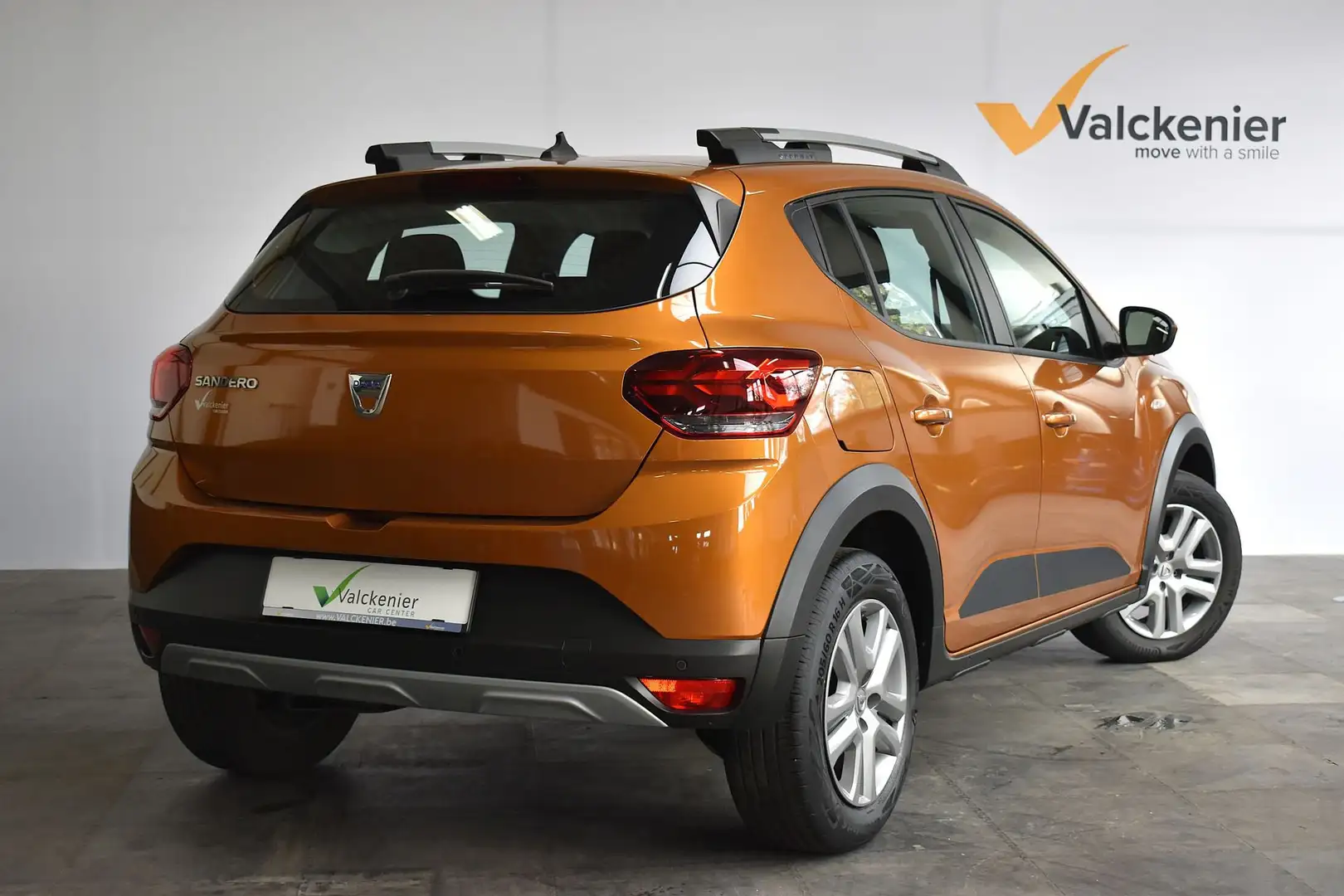 Dacia Sandero Stepway Comfort TCe 90/Valckenier Car Center Asse Oranje - 2
