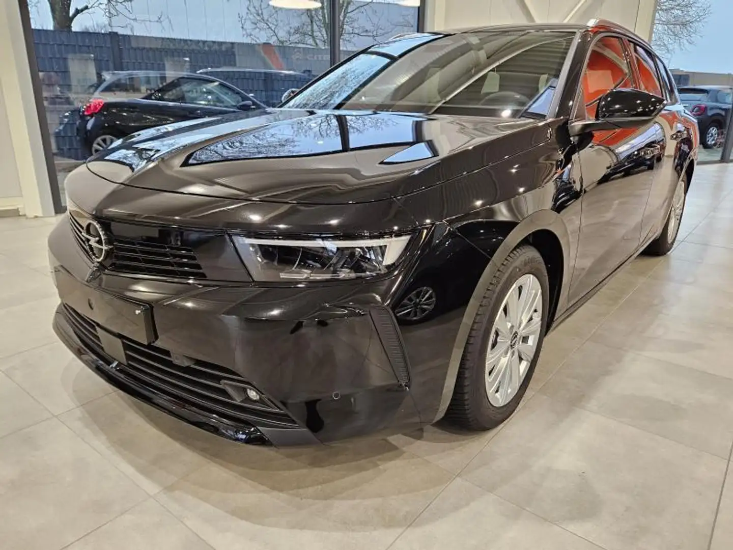 Opel Astra Business Negro - 1