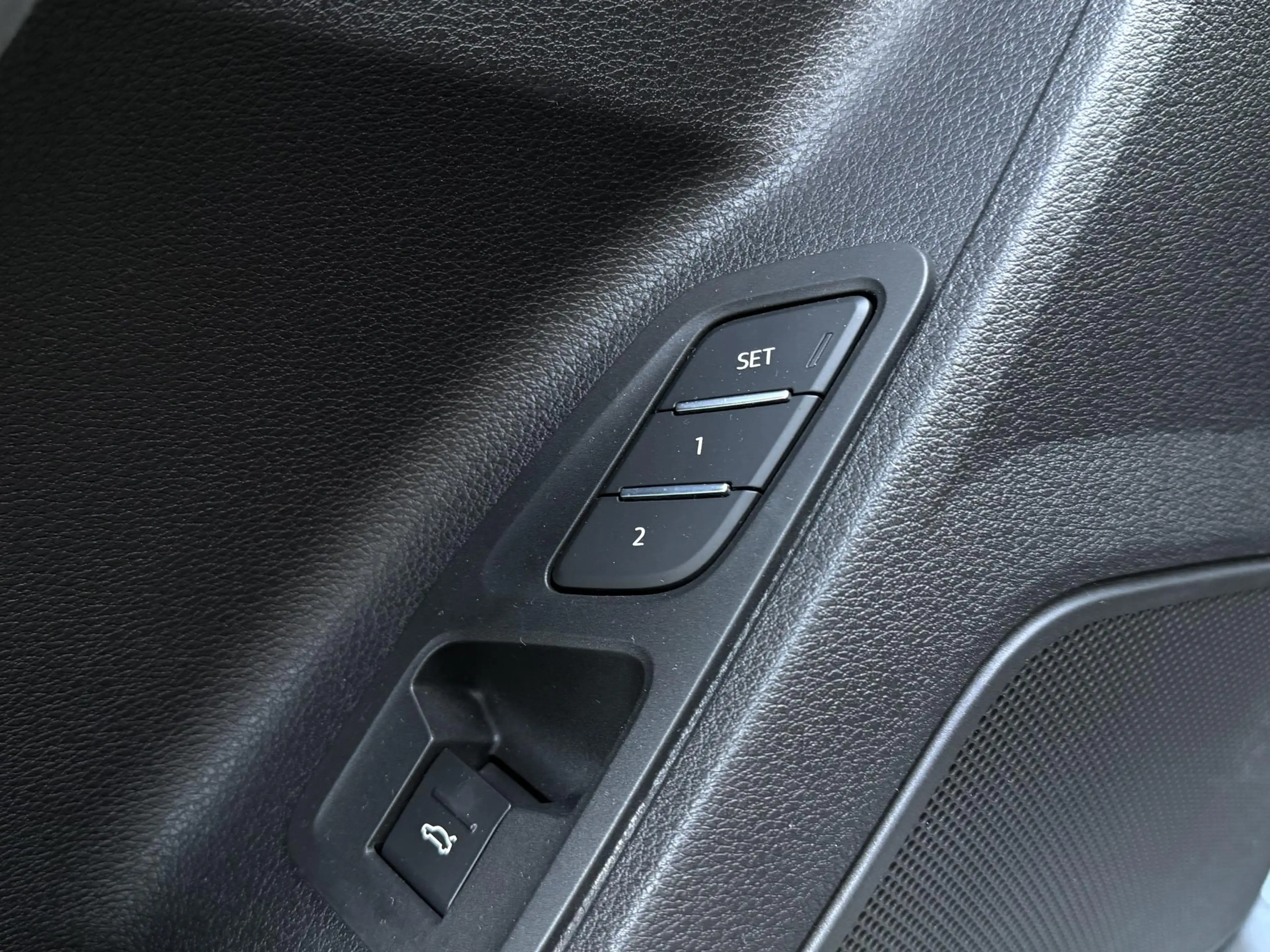 Audi RS Q3 RSQ3 Sportback TFSI | PANO SFEER 360CAM SONOS - FU — photo 15