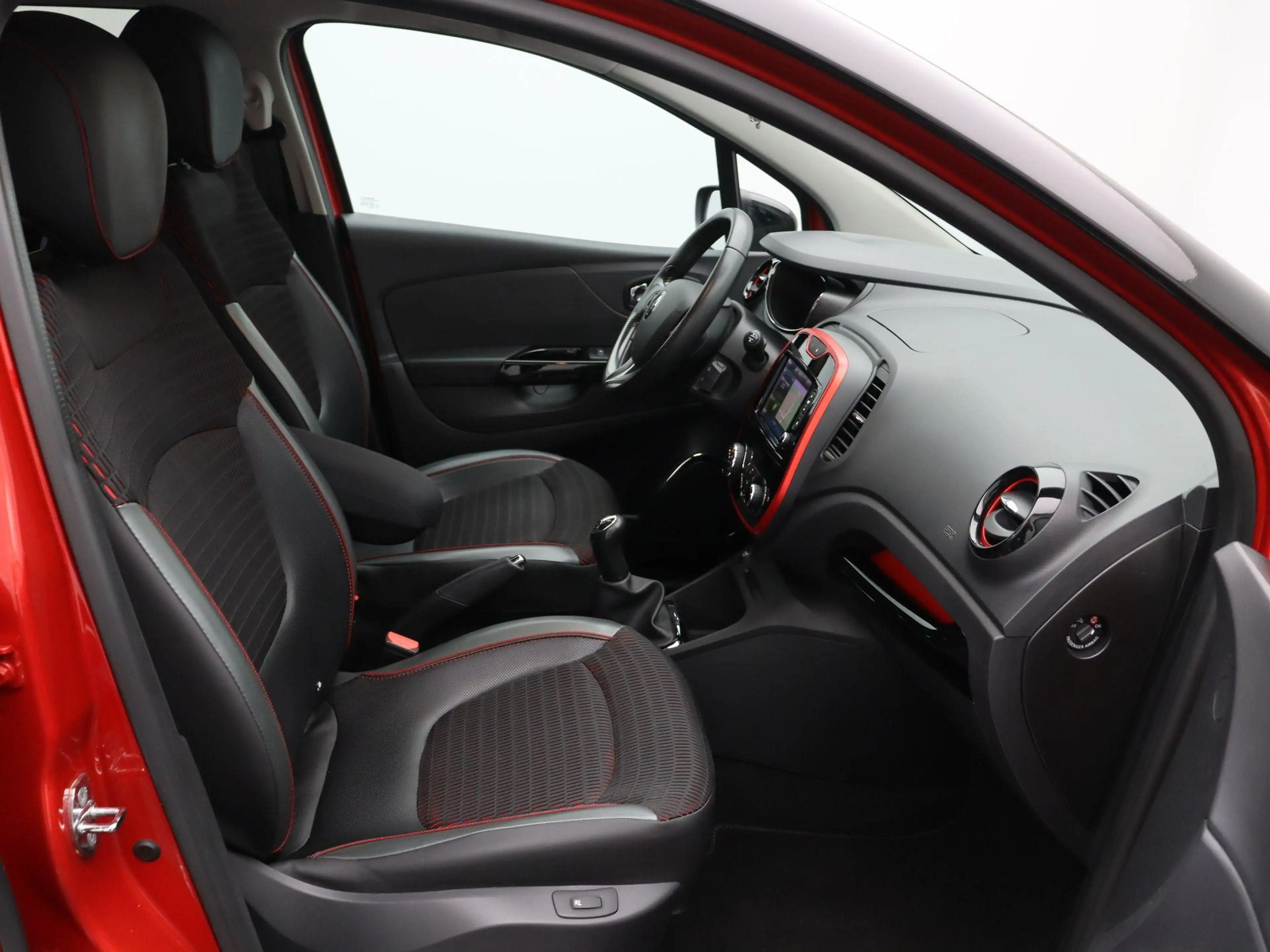 Renault Captur TCe 90pk Helly Hansen | Trekhaak | Navigatie | Cru — photo 14