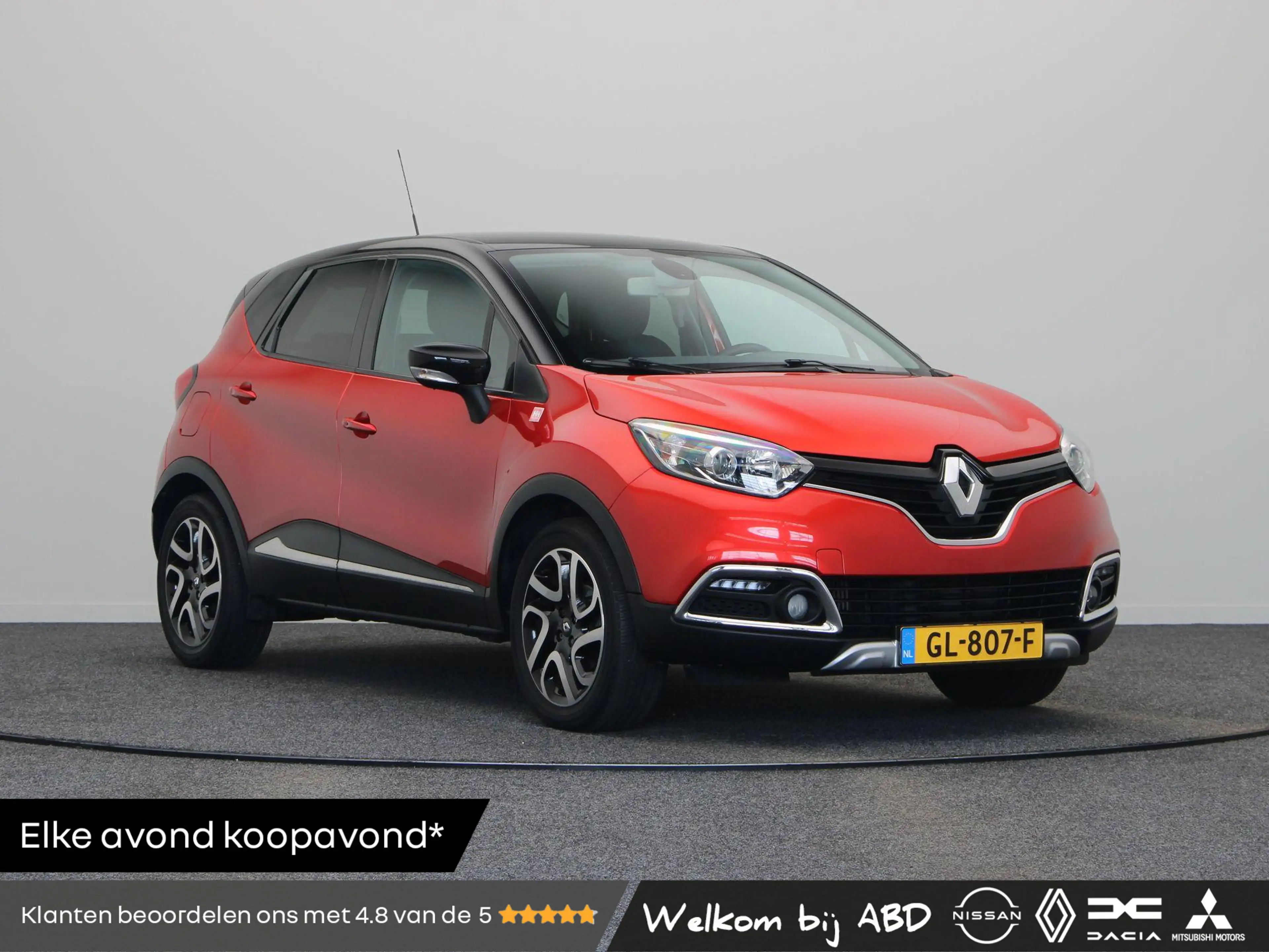 Renault Captur TCe 90pk Helly Hansen | Trekhaak | Navigatie | Cru