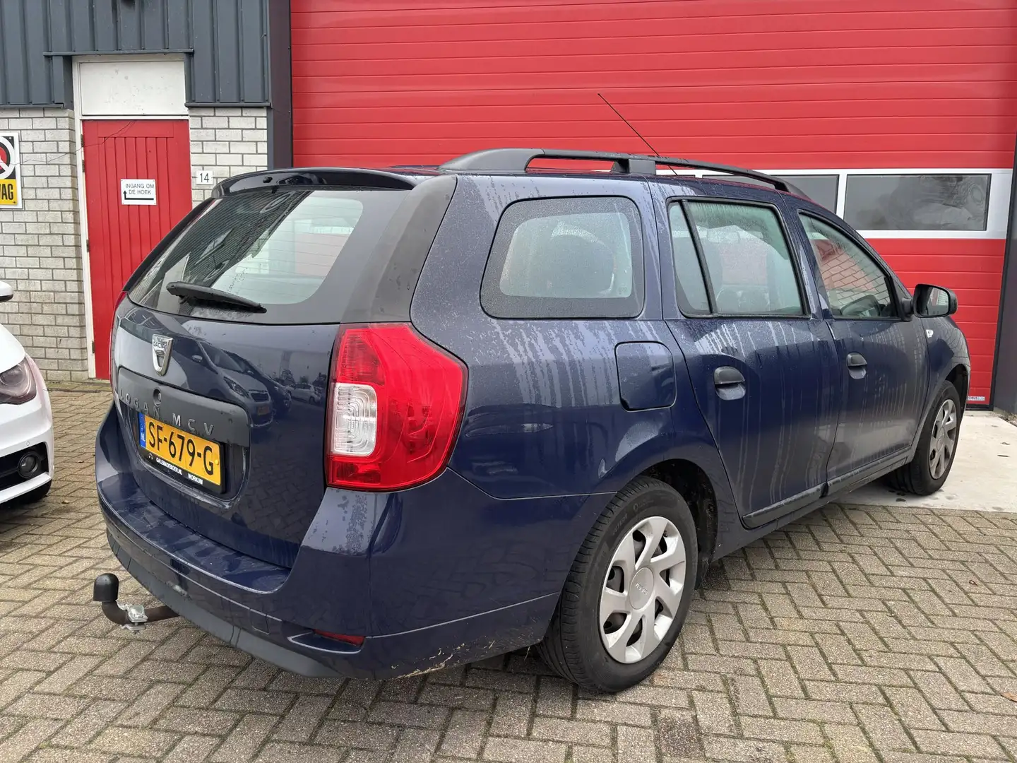 Dacia Logan MCV 0.9 TCe Ambiance TREKHAAK / AIRCO / ELEK RAMEN Blauw - 2