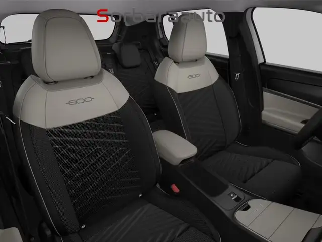 Fiat 600 view 3