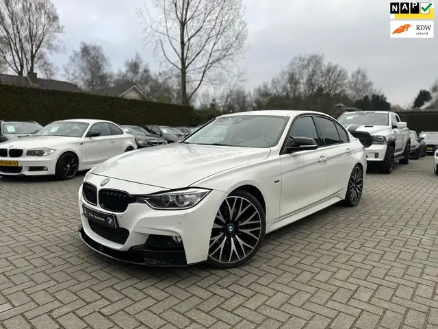 BMW 328 3-serie 328i M Sport|Ketting verv.|Groot Navi|Xeno