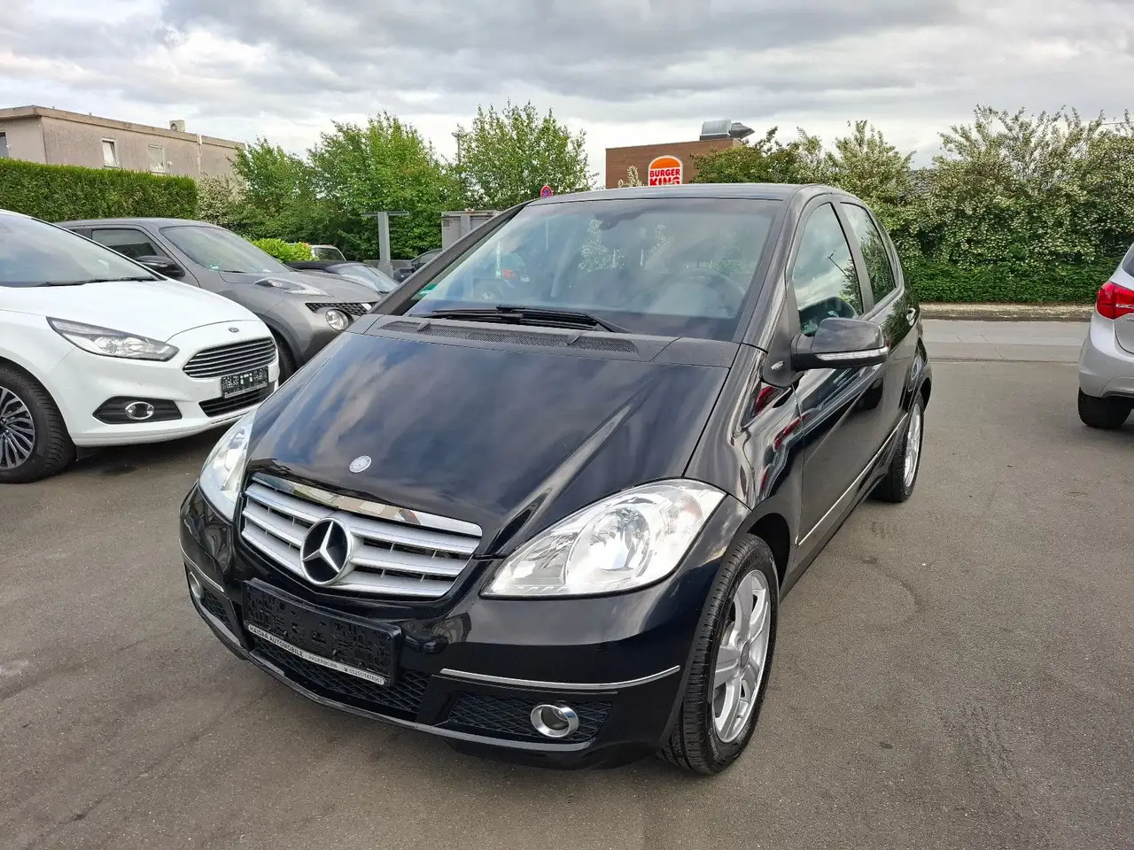 Mercedes-Benz A 180
