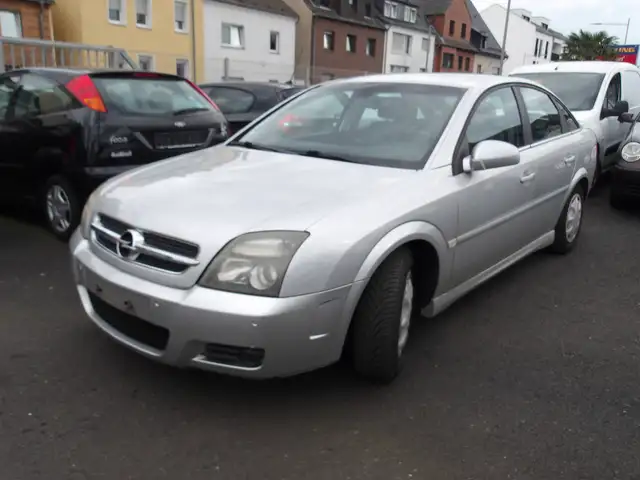 Opel Vectra Vectra 2.2 GTS  TÜV 07-2028