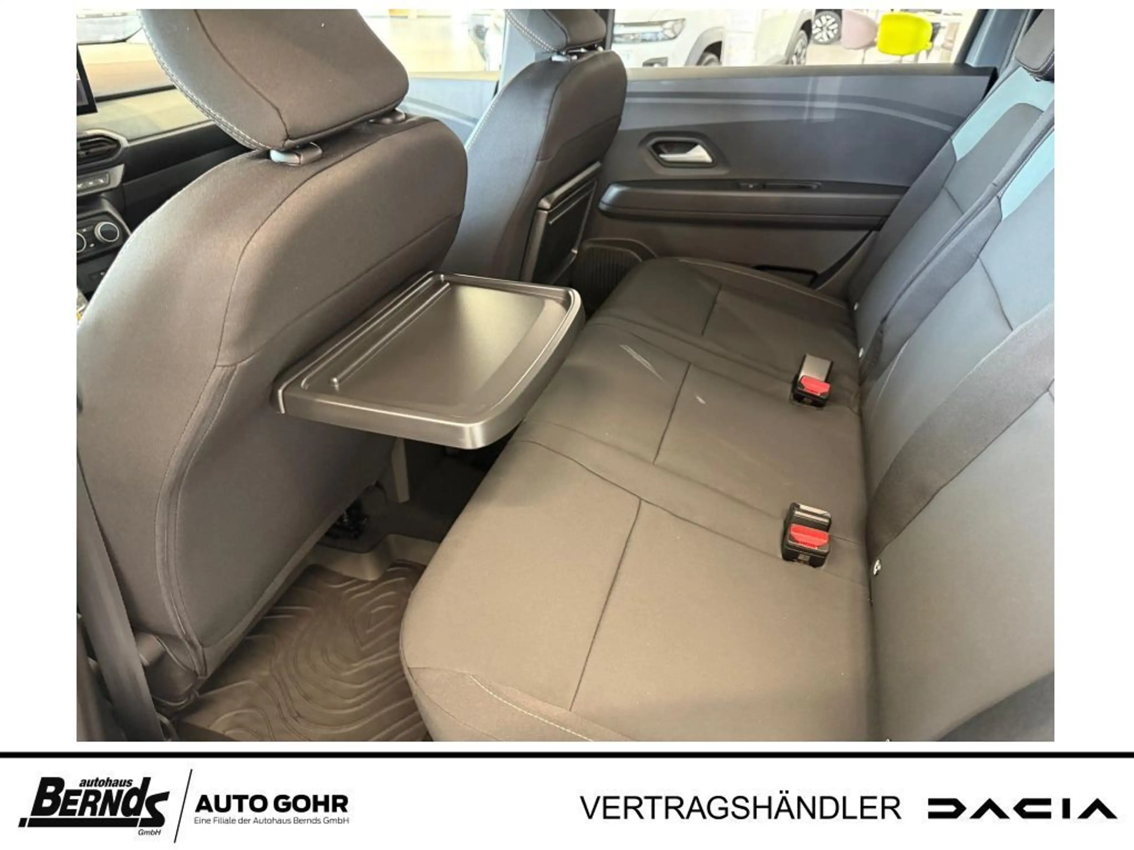 Dacia Jogger ECO-G 120 Extreme KLIMA NAVI PDC ZV — photo 11