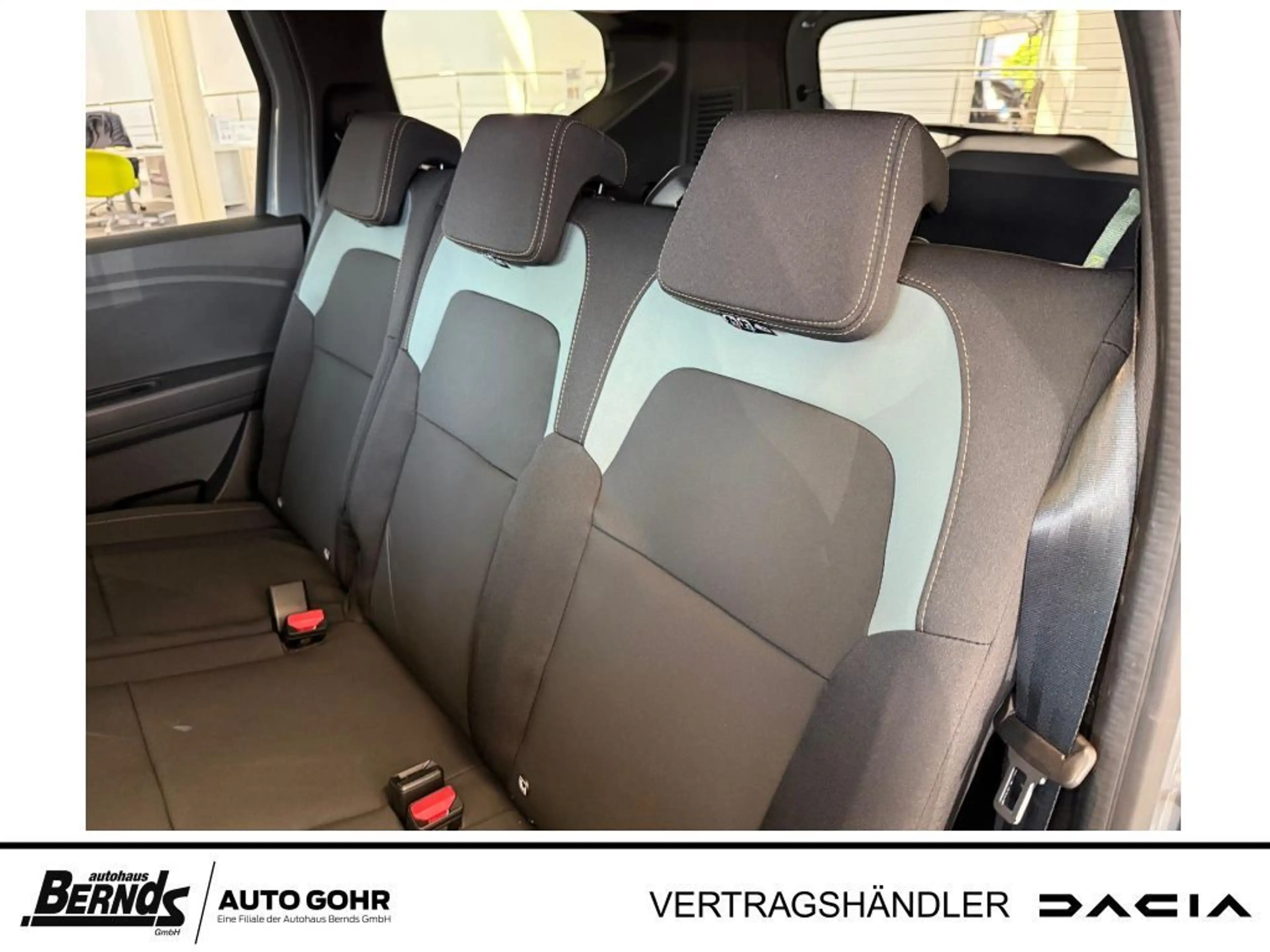 Dacia Jogger ECO-G 120 Extreme KLIMA NAVI PDC ZV — photo 9