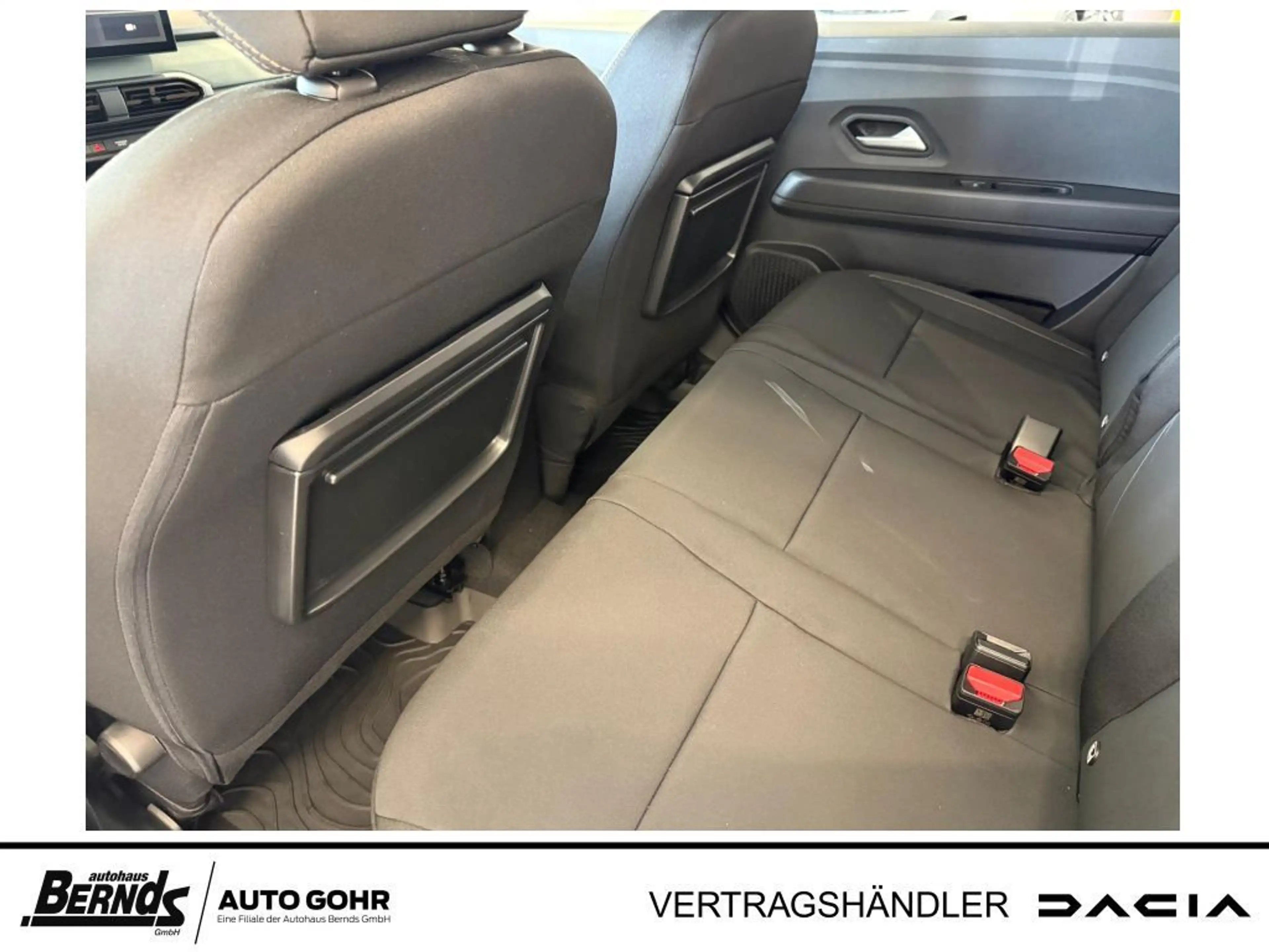 Dacia Jogger ECO-G 120 Extreme KLIMA NAVI PDC ZV — photo 10