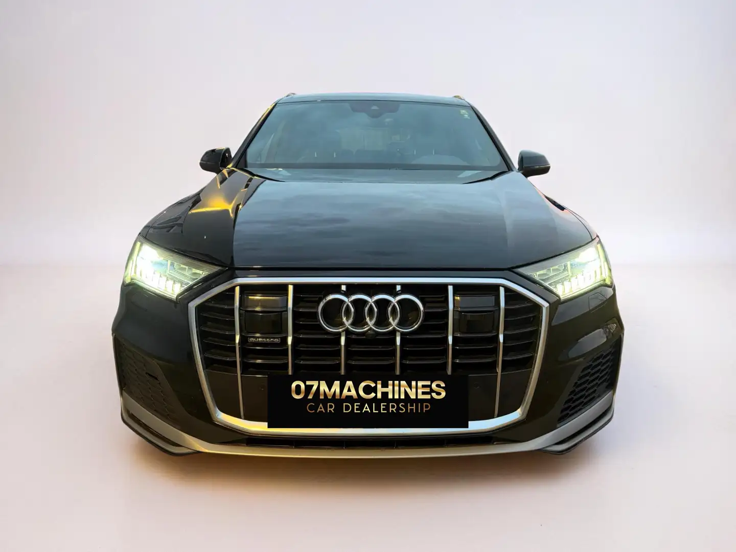 Audi Q7 45 TDI quattro S line Schwarz - 2