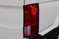 Volkswagen Crafter 2.0 TDI 140 pk L4H3 Rolstoelbus 9 Zitplaatsen Airc Wit - thumbnail 11