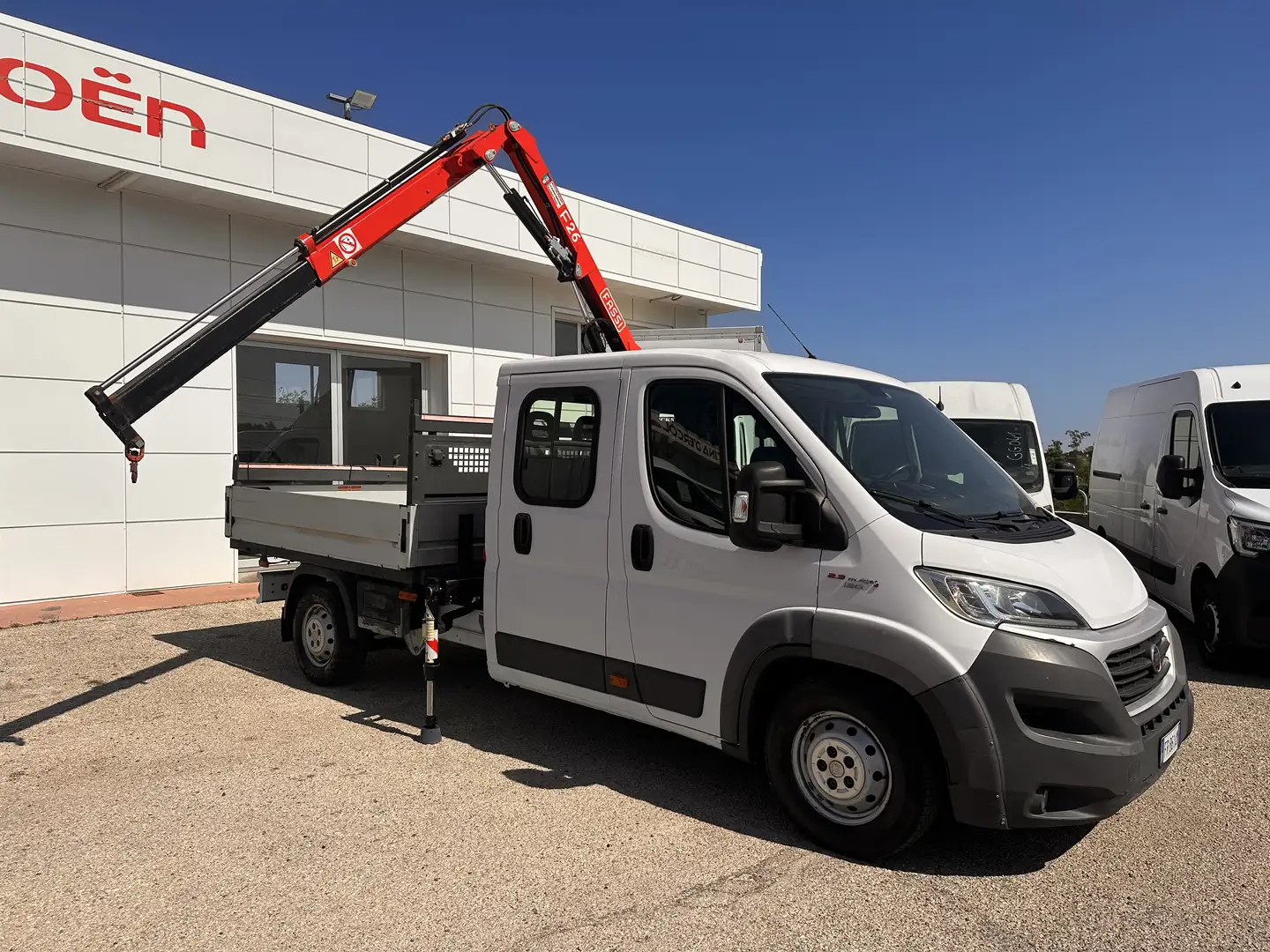 Fiat Ducato 2.3 130 CV 7 POSTI MAXI GRU FASSI Blanco - 1