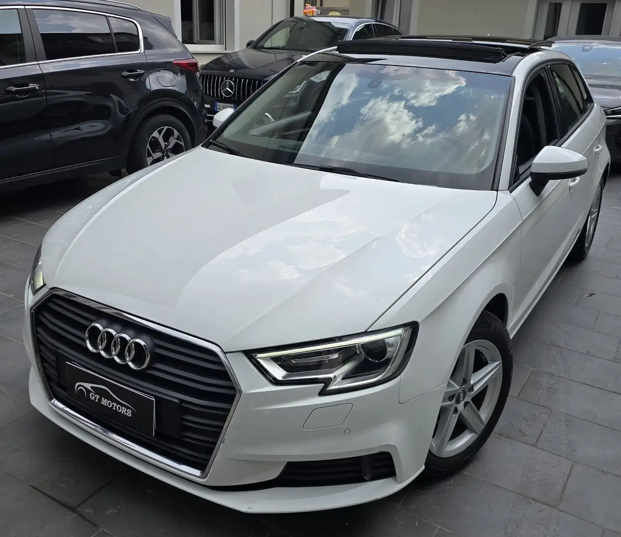 Audi A3 2.0 tdi Sport 150cv s-tronic 7m - 1