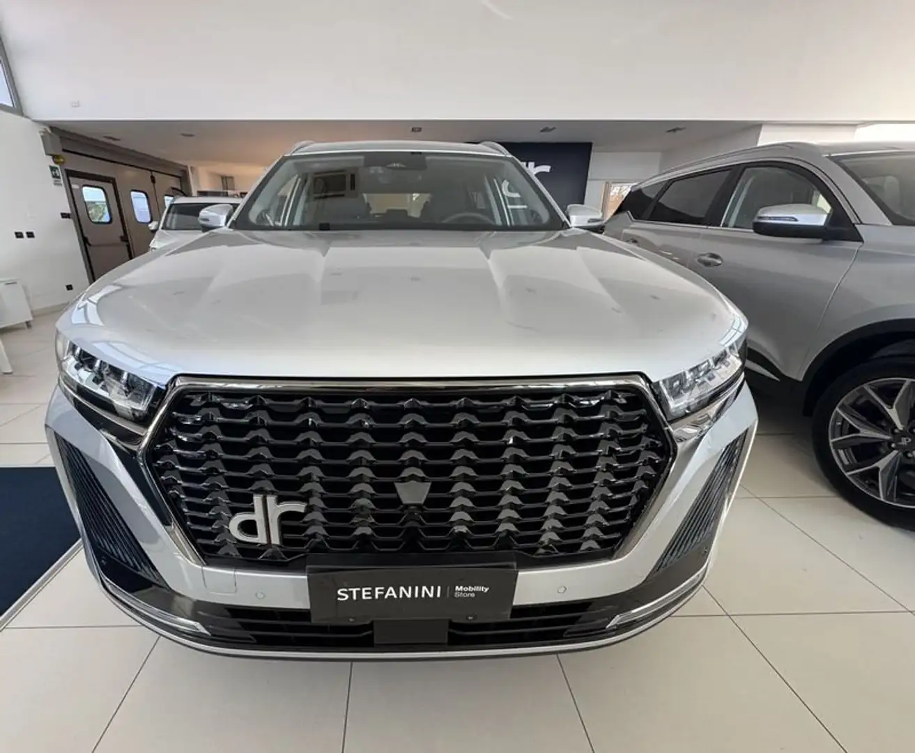 DR Automobiles DR6.0 dr 6.0 1.5 Phev Grau - 2