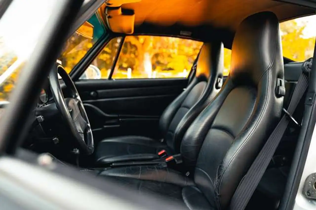 Porsche 993 911 CARRERA / COUPE / TIPTRONIC / POLAR SILVER / AIRCO, foto 12