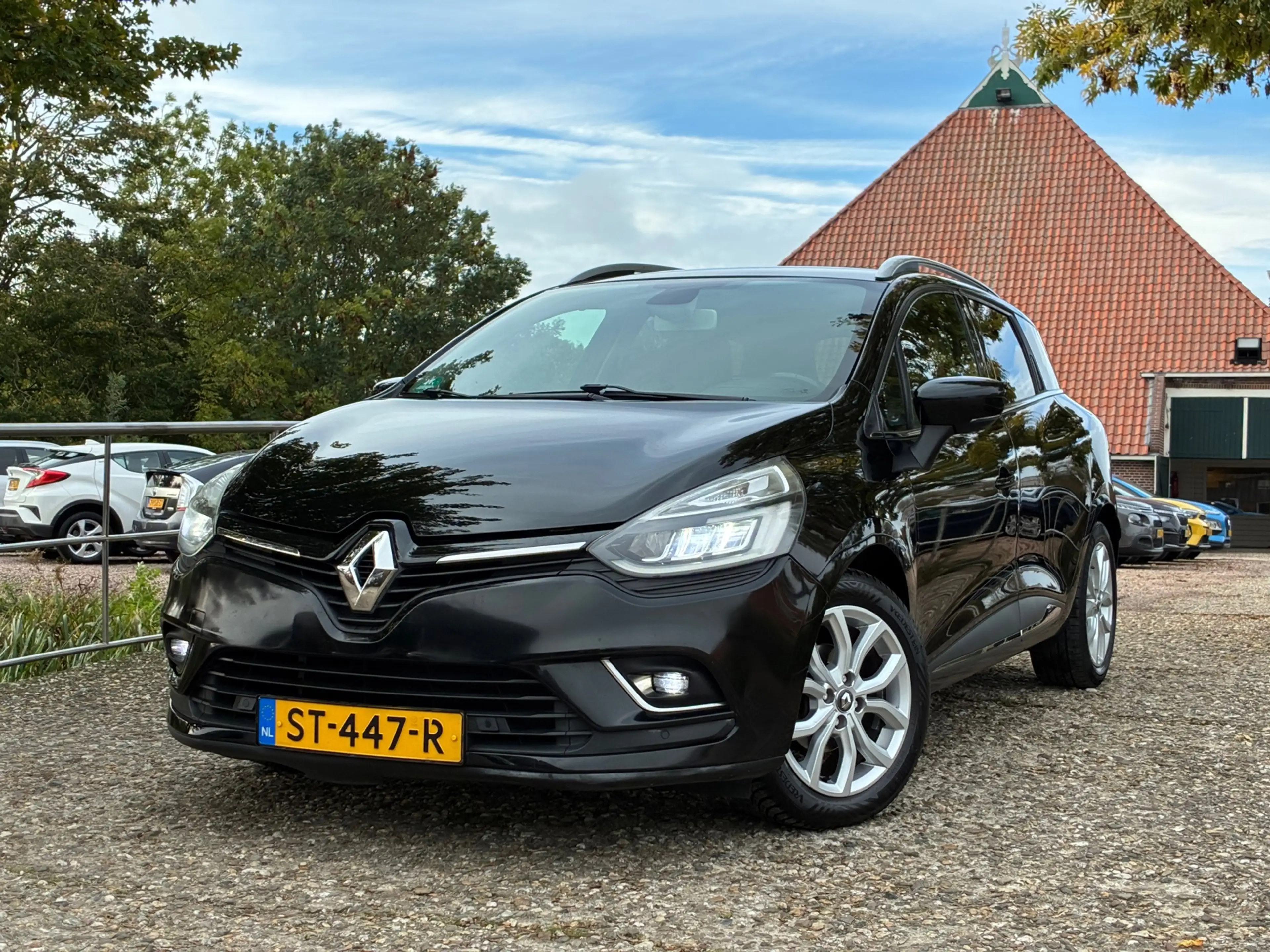 Renault Clio Estate 0.9 TCe Intens | Camera + Keyless + Navi Nu — photo 4