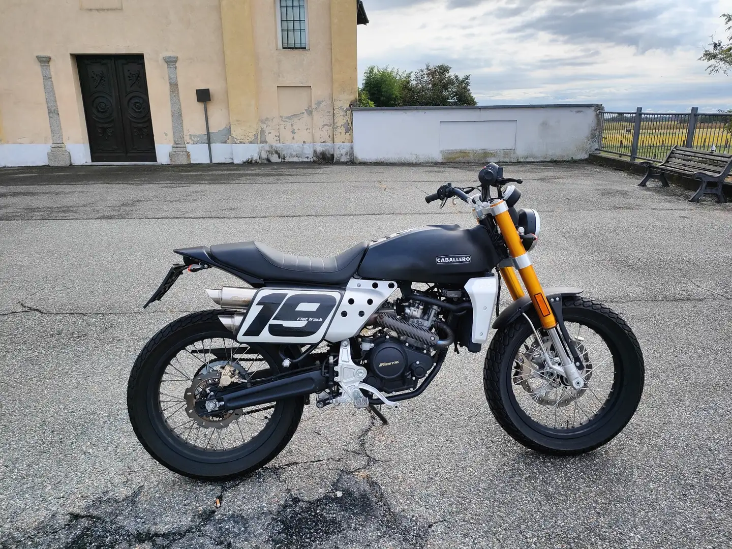 Fantic Caballero 125 Flat track Noir - 1