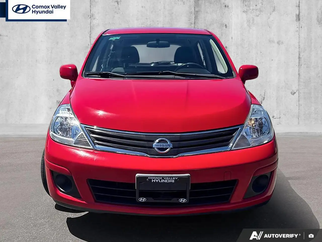 Nissan Versa fotografie Nissan Versa