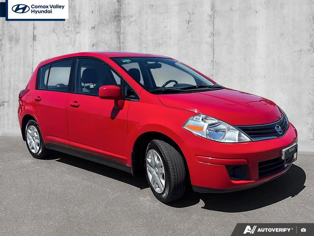Nissan Versa fotografie Nissan Versa