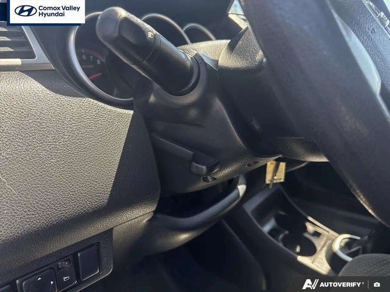 Nissan Versa fotografie Nissan Versa