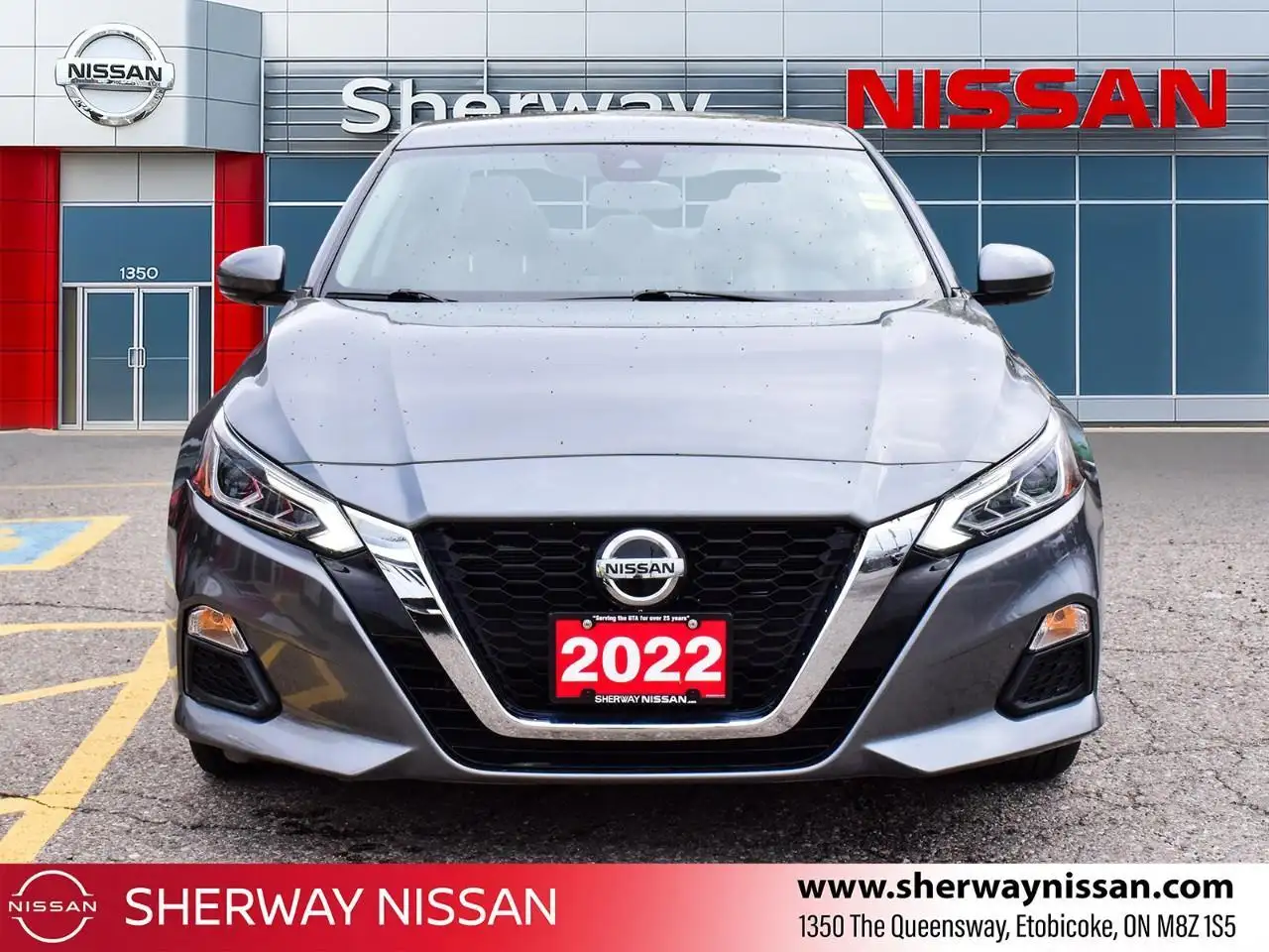 Nissan Altima снимка Nissan Altima