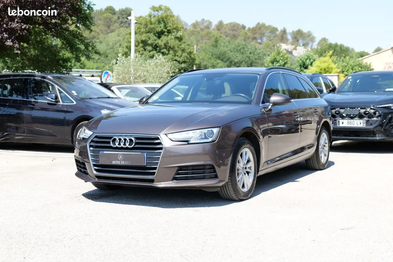 Audi A4 v 2.0 tdi ultra 150 ch design s tronic - 1
