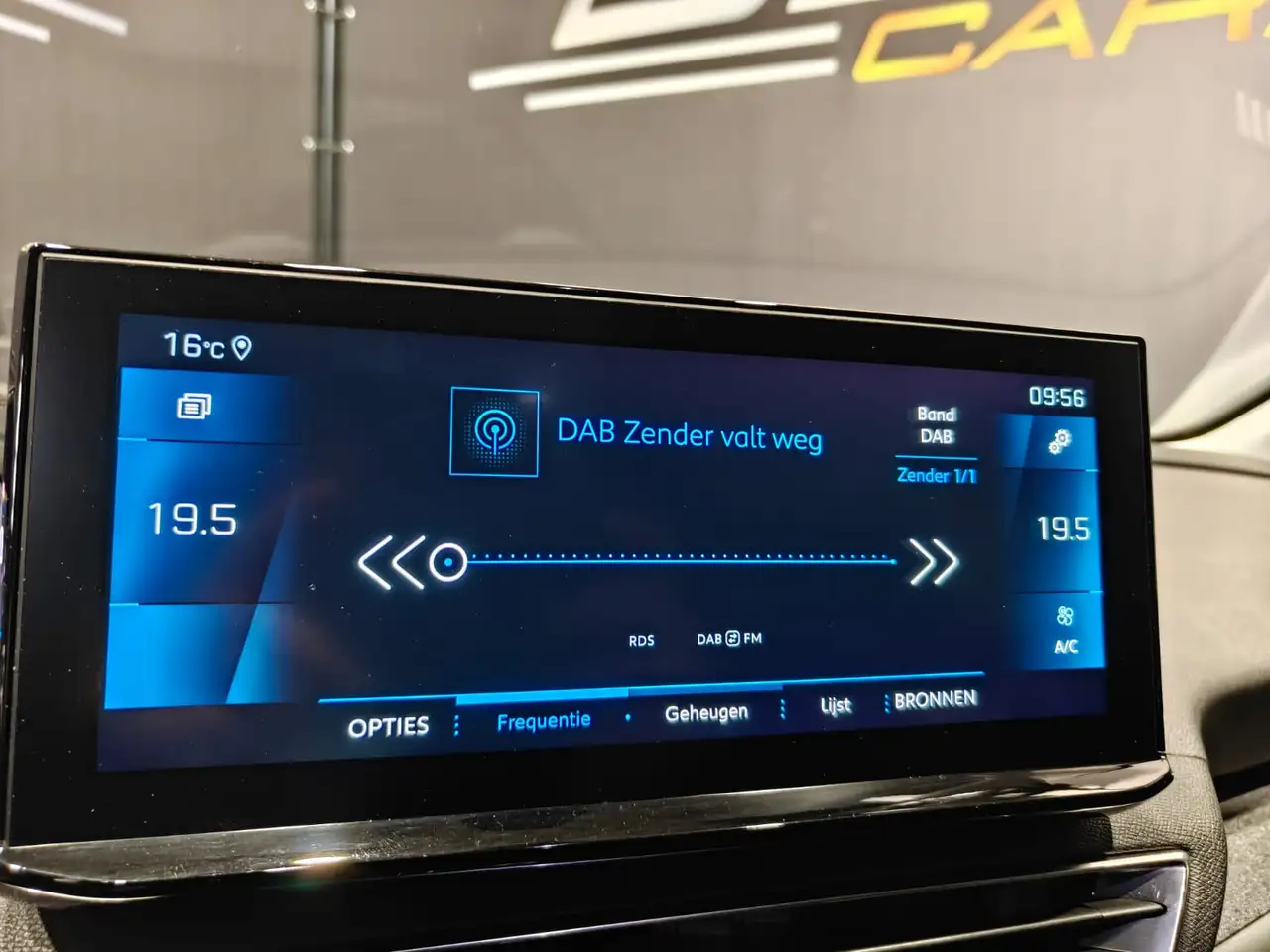 Peugeot 5008 1.2 Allure 7-zit/LED/Keyless/Leder/360/AdCruise 29