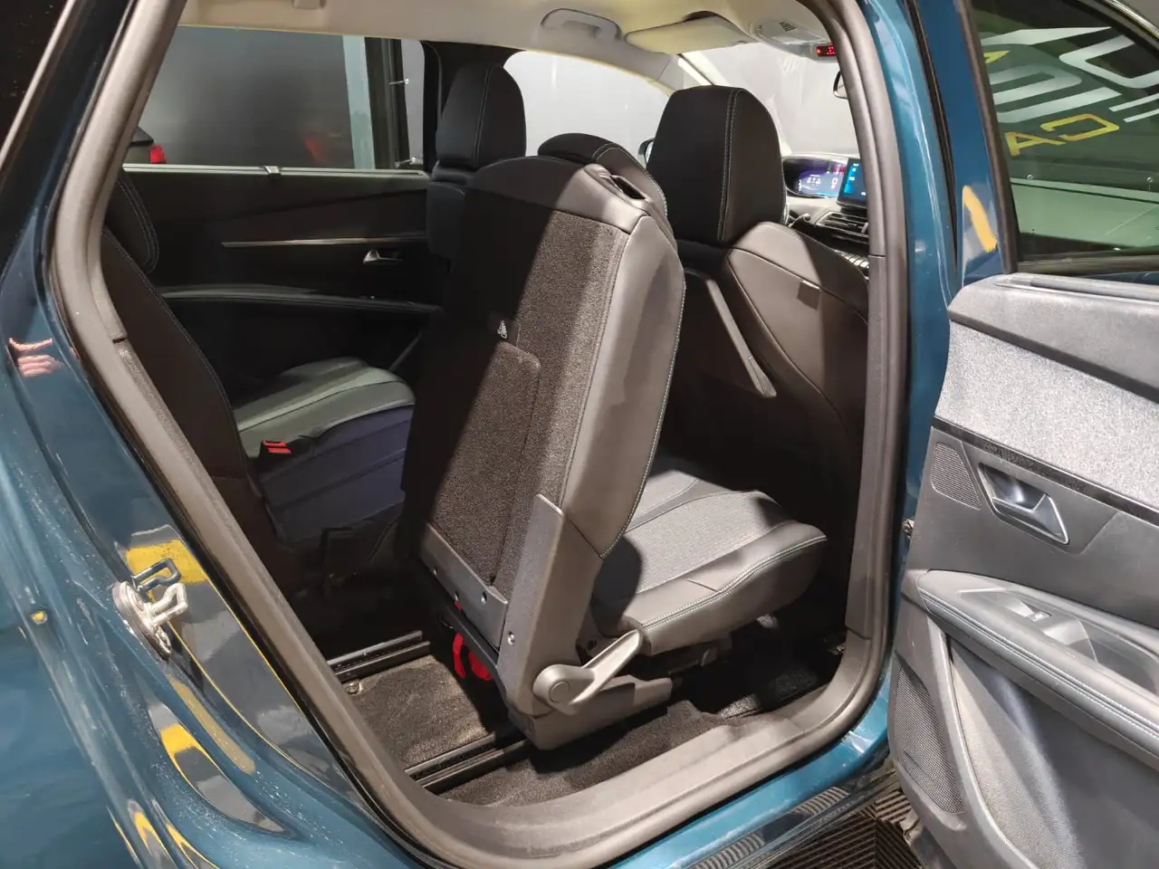 Peugeot 5008 1.2 Allure 7-zit/LED/Keyless/Leder/360/AdCruise 20