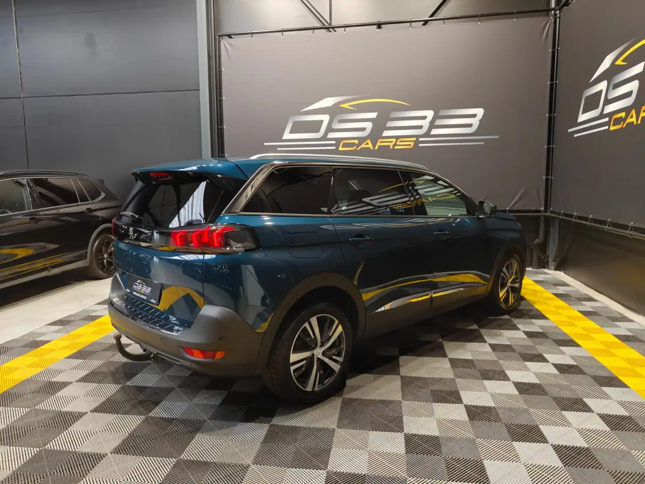 Peugeot 5008 1.2 Allure 7-zit/LED/Keyless/Leder/360/AdCruise 6