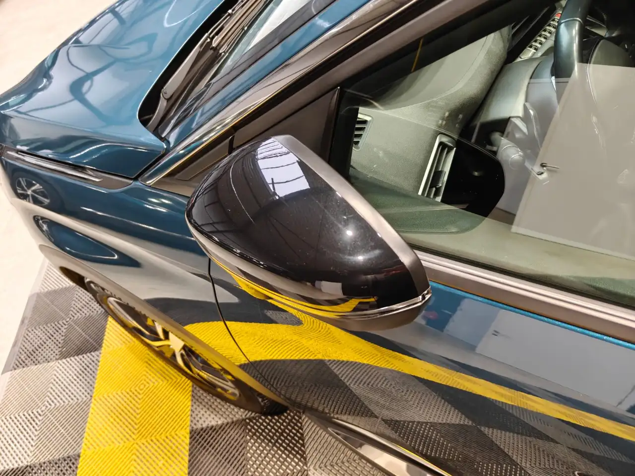 Peugeot 5008 1.2 Allure 7-zit/LED/Keyless/Leder/360/AdCruise 13