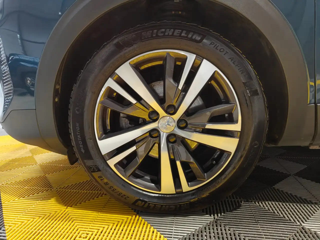 Peugeot 5008 1.2 Allure 7-zit/LED/Keyless/Leder/360/AdCruise 12