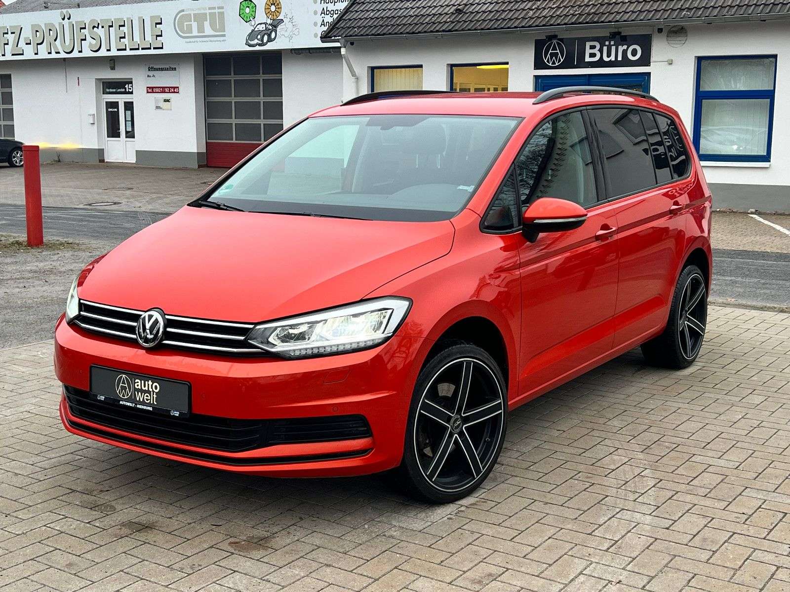 Second hand Volkswagen Touran 2.0