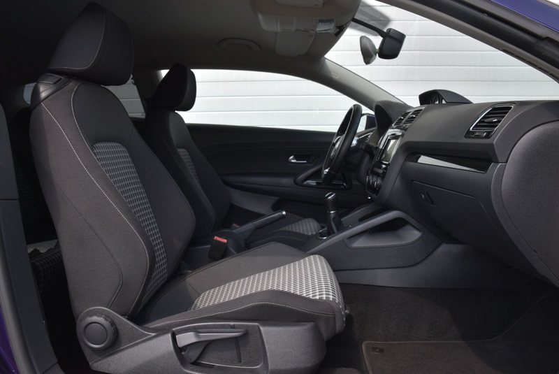 Volkswagen Scirocco 2.0 TDI BMT R-Line/1-HAND/Dynaudio/PDC — photo 10