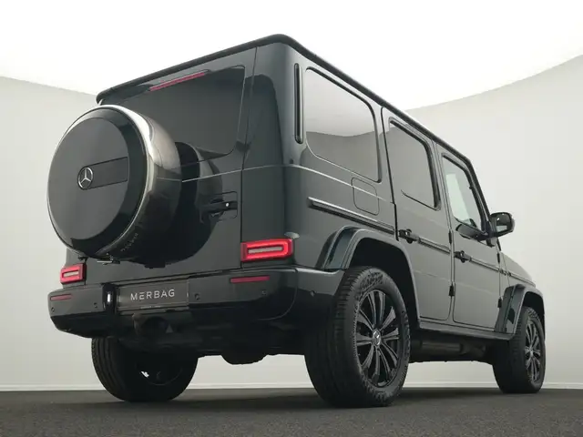 Mercedes-Benz G Class view 11