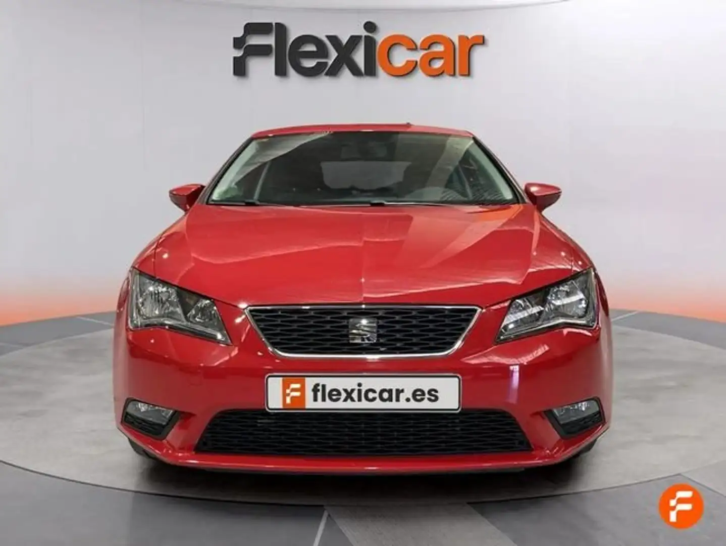 SEAT Leon ST 1.2 TSI S&S Style 110 Rojo - 2