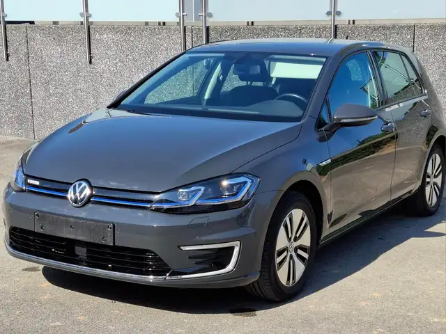 Volkswagen e-Golf e-Golf 35.8kWh