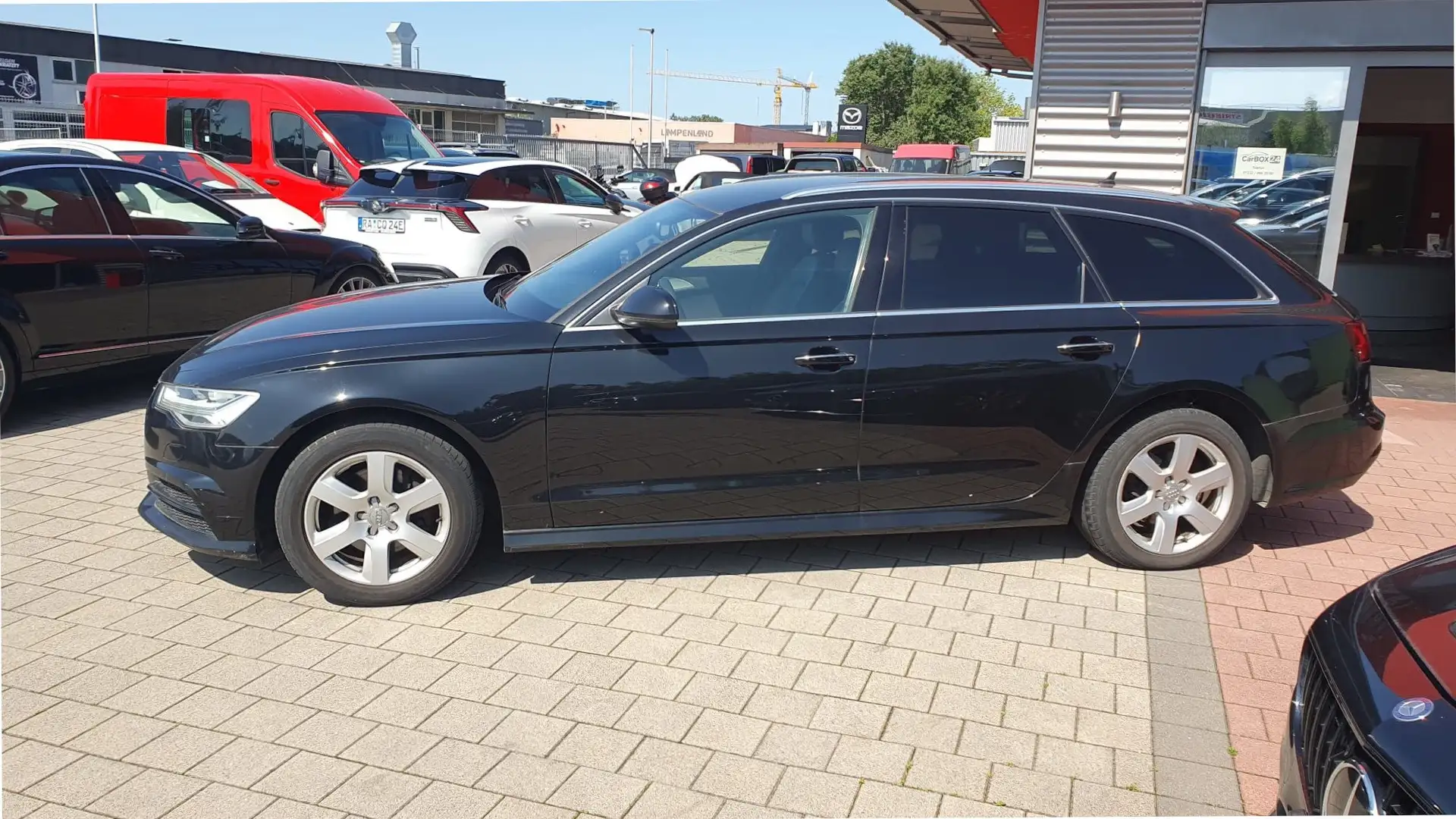 Audi A6 2.0 TDI ultra, TÜV+Service NEU, Reifen NEU Schwarz - 2