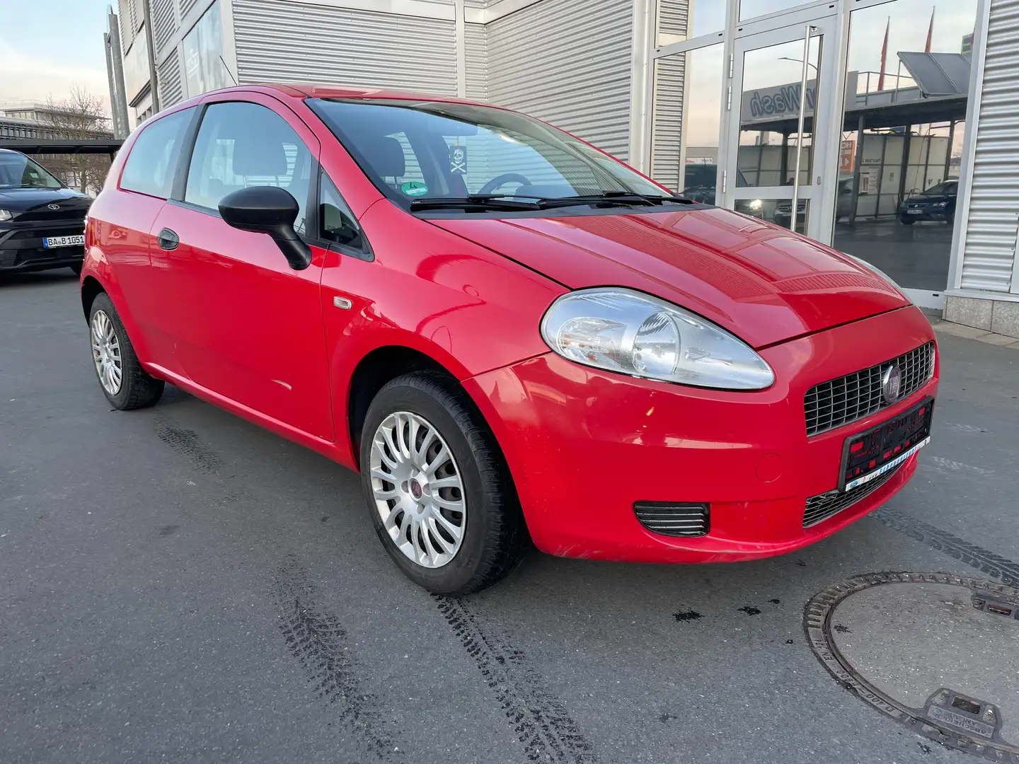 Fiat Grande Punto Fiat Punto 1.2 TÜV NEU 03/2027 Rot - 2