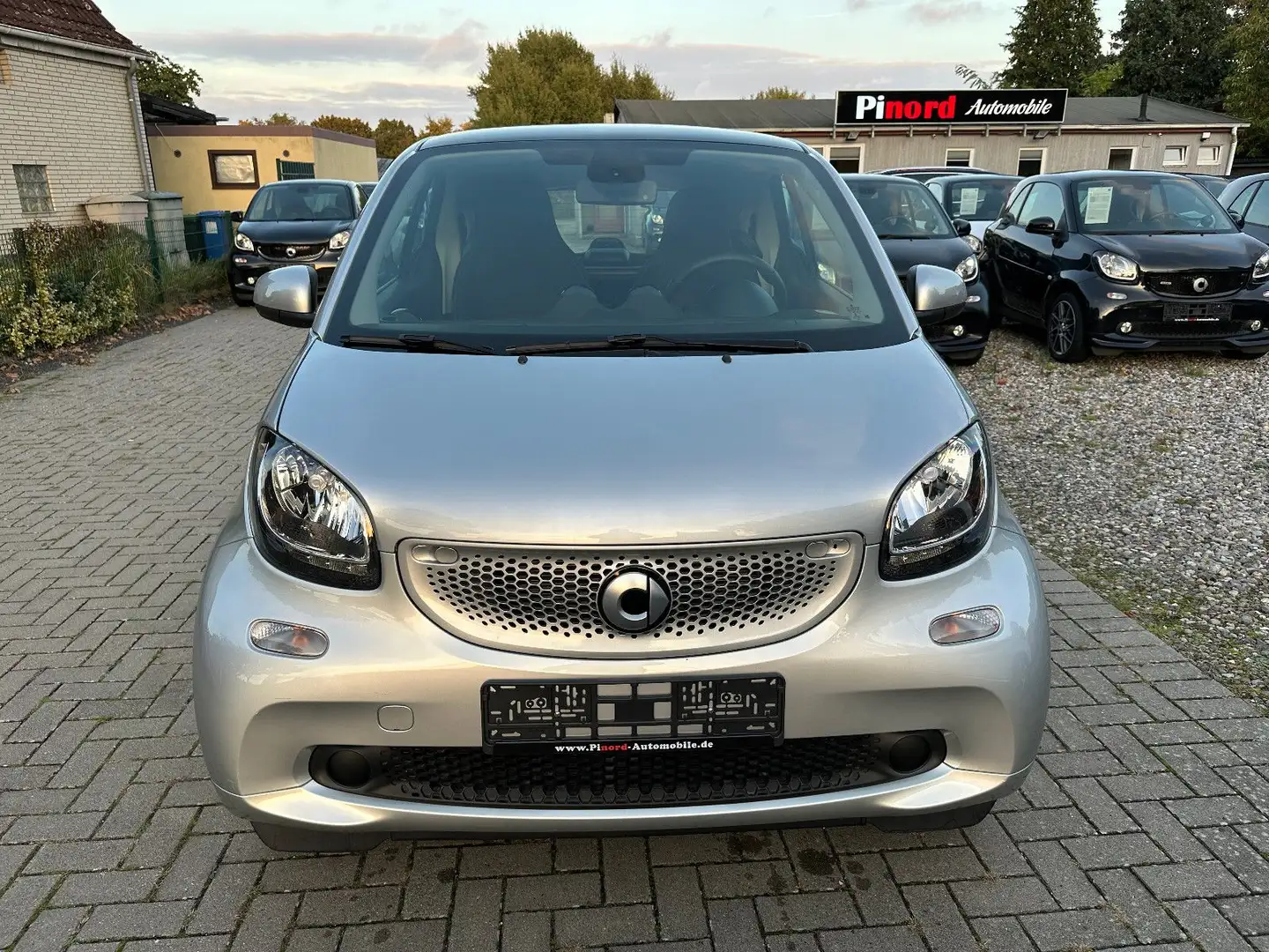 smart forTwo Passion AUTOMATIK-PANO-MFL-ALU-USB Silber - 2
