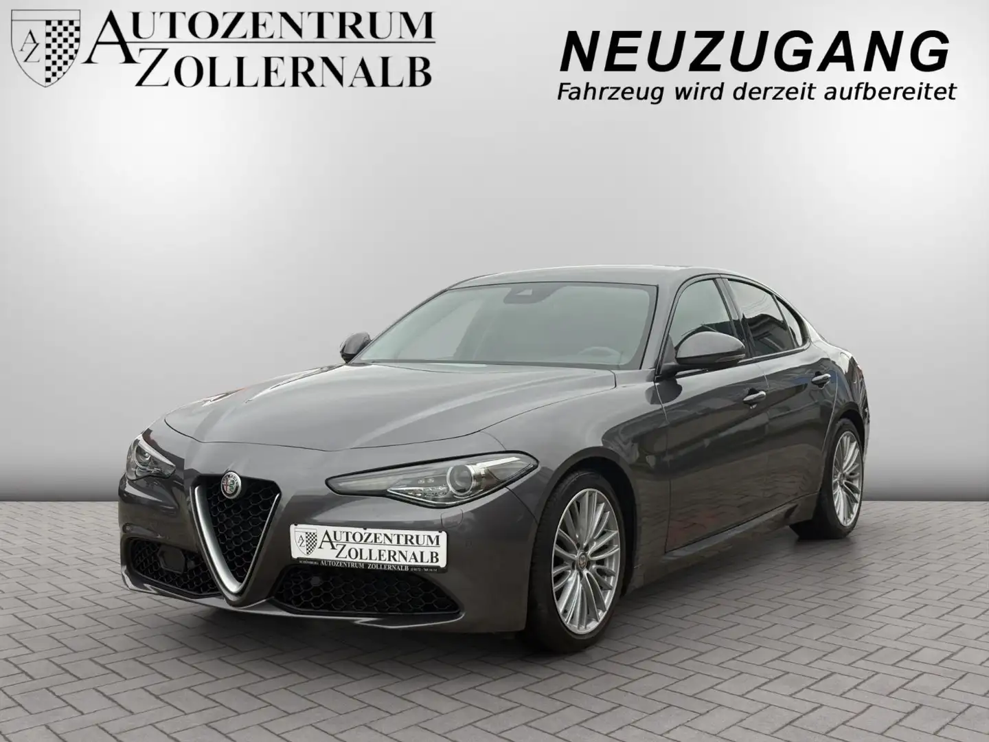 Alfa Romeo Giulia 2.2 Diesel Super *LEDER*SPUR*KAMERA*XENON Grau - 1