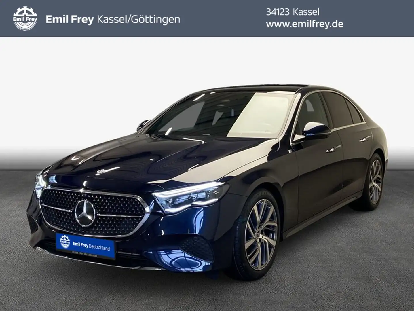 Mercedes-Benz E 220 E-Klasse Blau - 1
